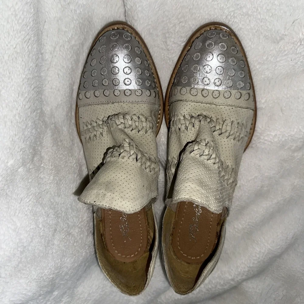 Rebels 6.5 Western Cutout Low Heel Leather Bootie Silver Ivory Festival Boho‎